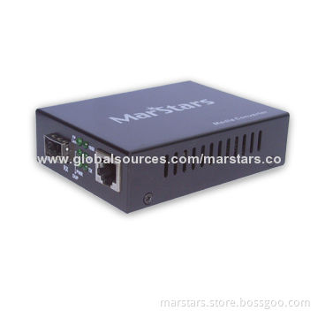 10/100/1000m Gigabit Media Converter with SFP Slot, Supports LFPT Function